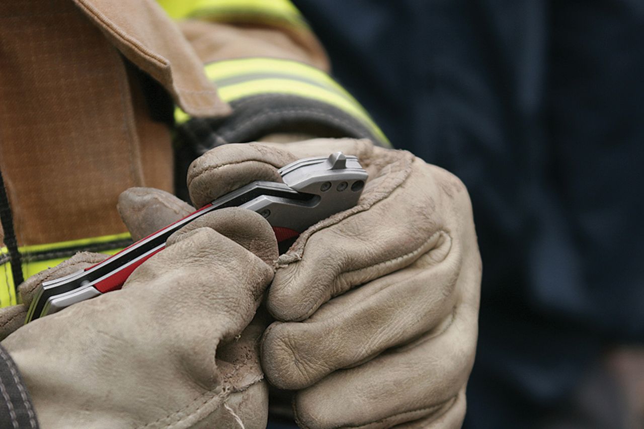 Rettungsmesser 'Emergency', Olivenholz - Rettungsmesser